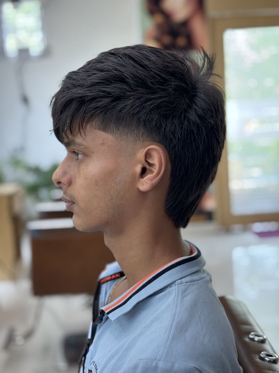 Textured Crop at Let's Flaunt salon, Mallasandra Bengaluru
